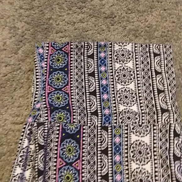 No Boundaries Lounge Pants - Picture 2 of 5